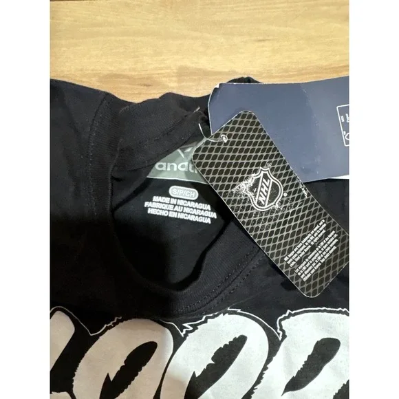 Boston Bruins Blood Sweat 100 Years Stanley Cup Playoffs NHL Fanatics T-Shirt S‎ - Picture 2 of 3